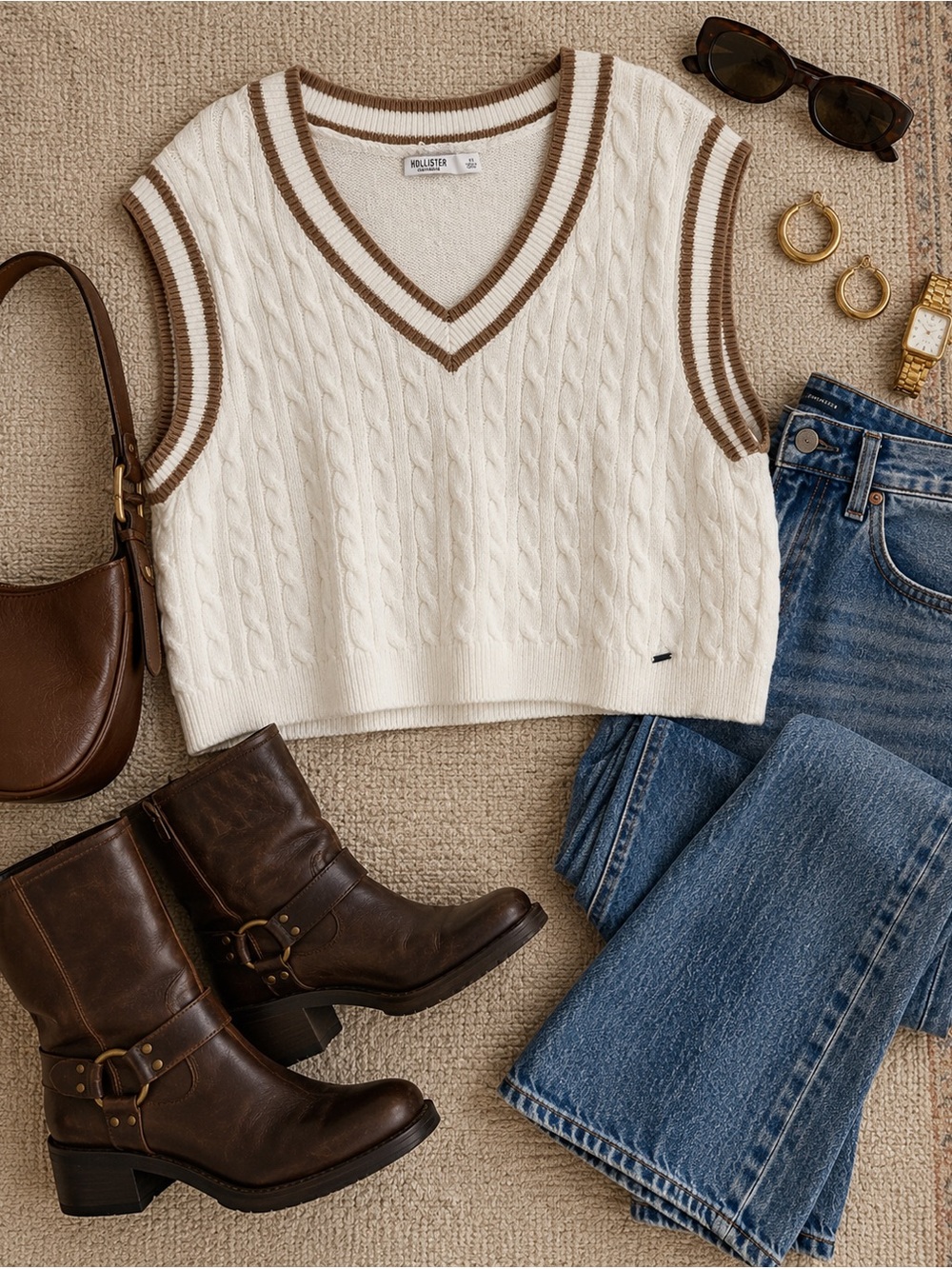 NWOT Hollister Med Cream Cable Knit V-Neck Sweater Vest with Brown Trim Preppy